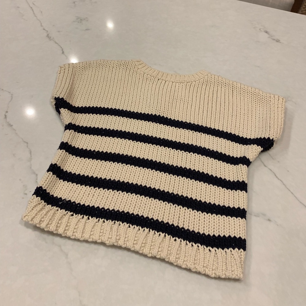 Girls Size 4 Short Sleeve Chunky Knit Gap Sweater